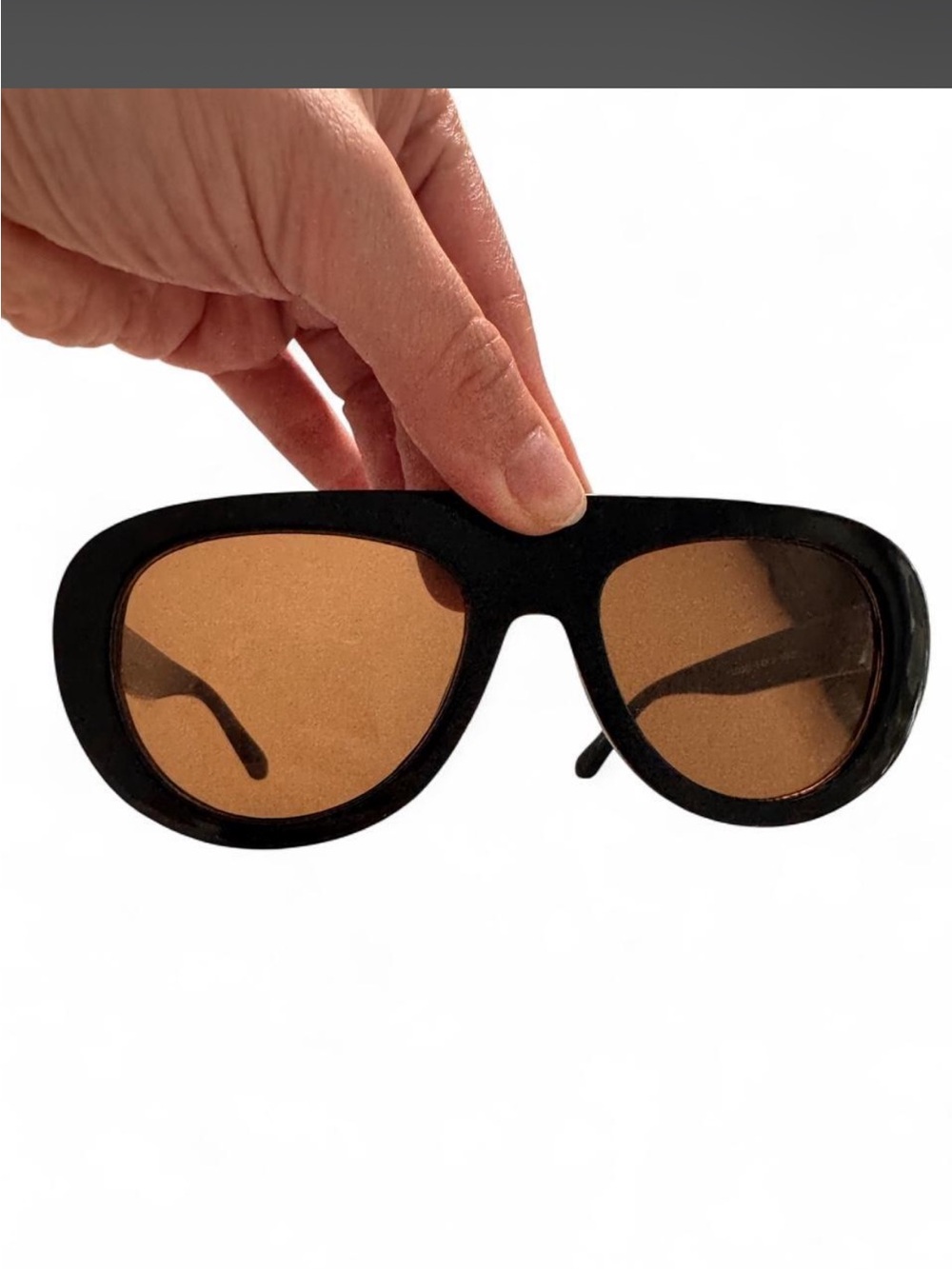 House of Harlow 1960 Black Sunglasses with Brown Lenses - Picture 1 of 3